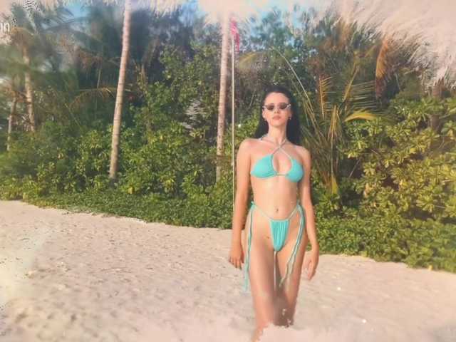 go to chat with Taanni