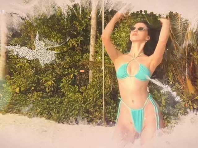 Taanni's BongaCams show and profile