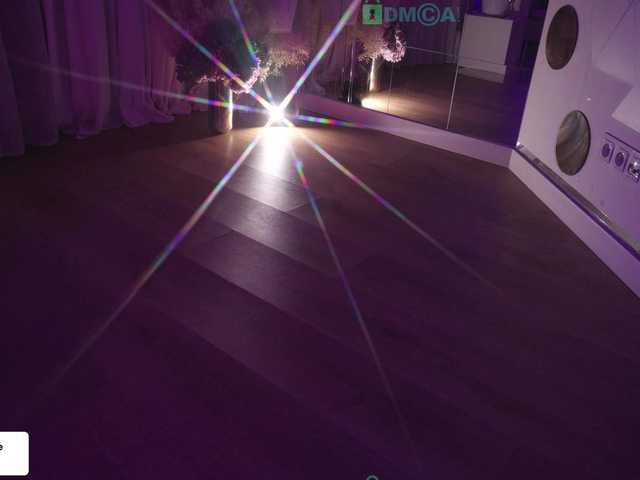 Taanni's BongaCams show and profile