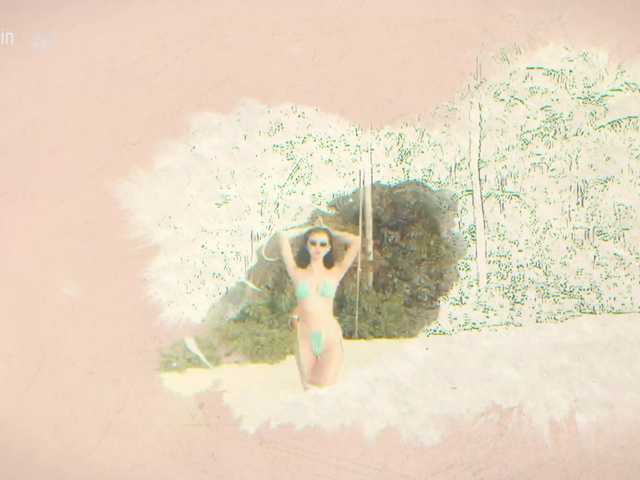 Taanni's BongaCams show and profile