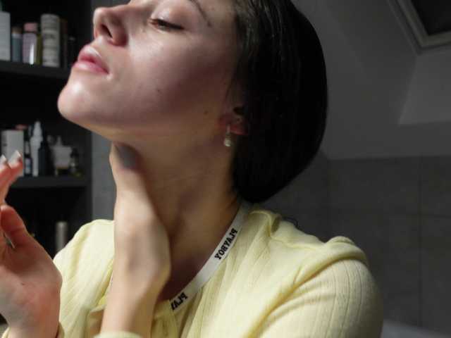 Sex chat gratuit in direct cu Taanni pe BongaCams