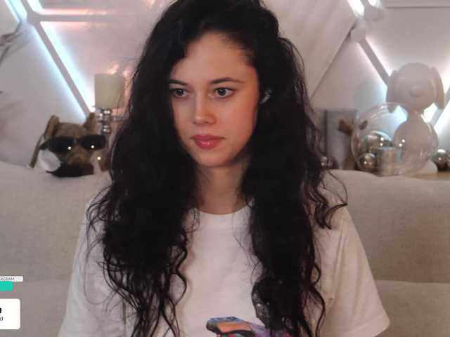 Taanni's BongaCams show and profile