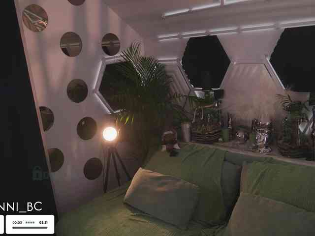 online porn chat room Taanni