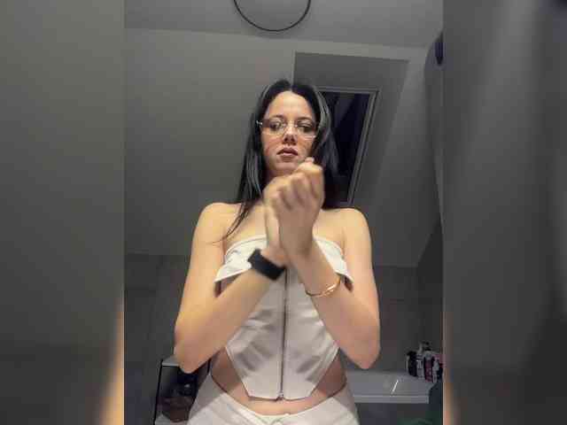 Taanni Live Webcam on BongaCams