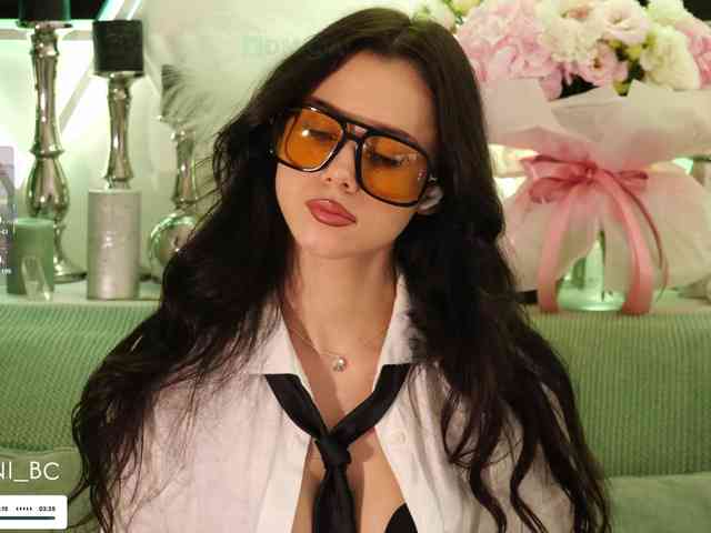 adult online chat Taanni