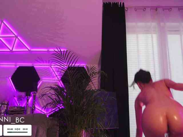 random videochat Taanni