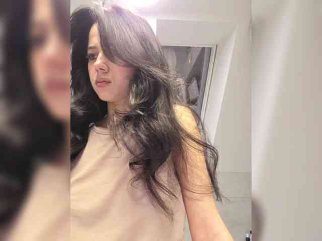 Taanni Live Webcam on BongaCams