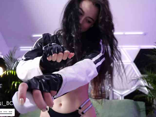 free adult web cam Taanni