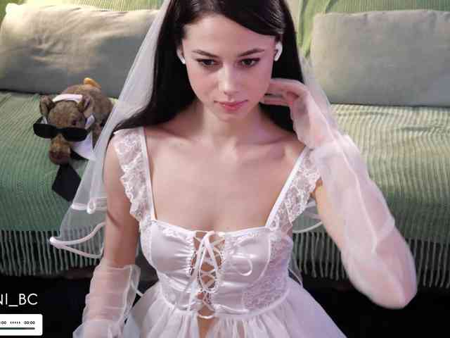 live porn web cam Taanni