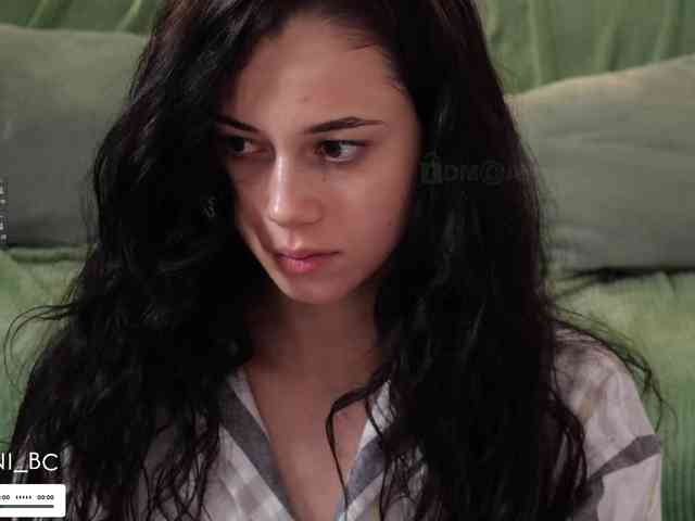 free adult web cam Taanni