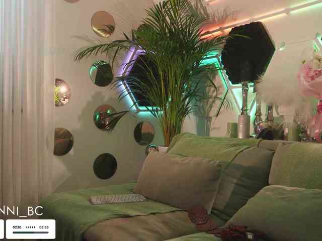 sex cam Taanni