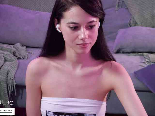 free adult web cam Taanni