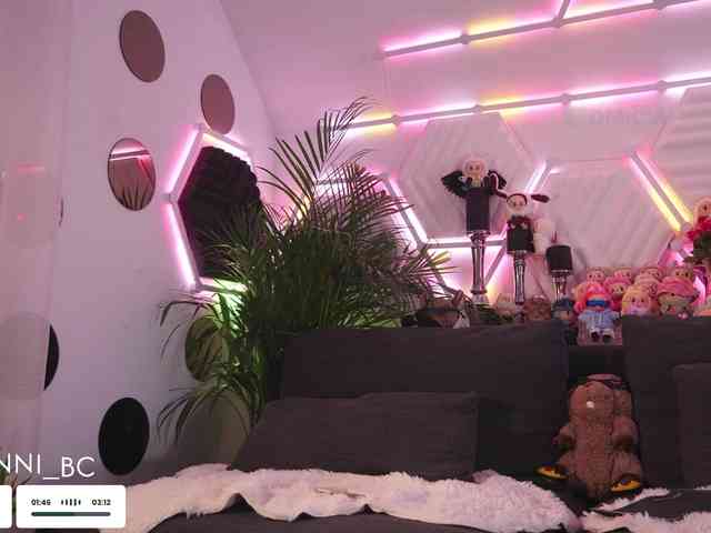 Taanni Live Webcam on BongaCams