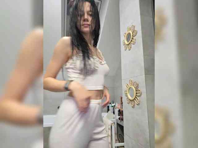 Taanni Live Webcam on BongaCams