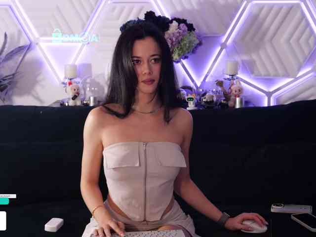 video chat for free Taanni