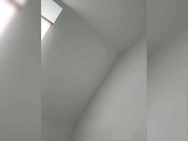 Taanni's webcam live show