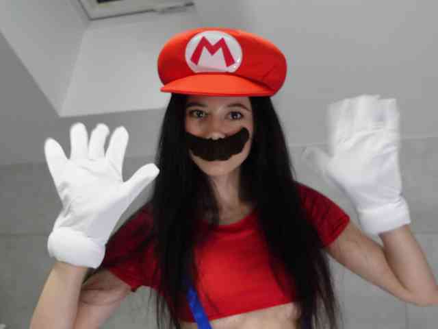 Taanni's webcam live show