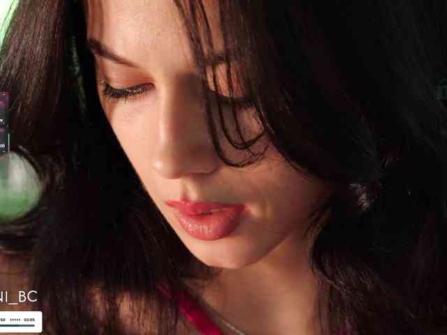 sex live chat Taanni