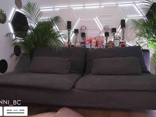 Taanni Live Webcam on BongaCams