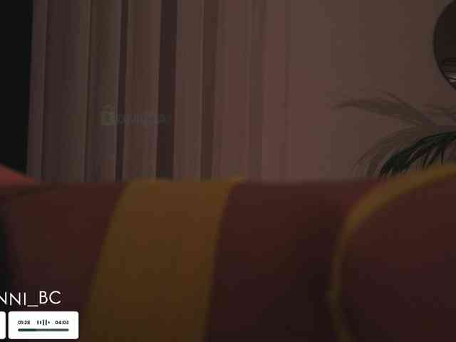sexy chat room Taanni