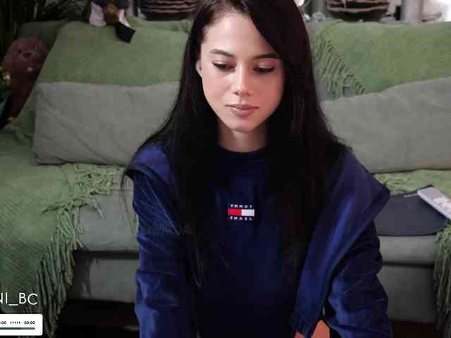 free live cam sex Taanni