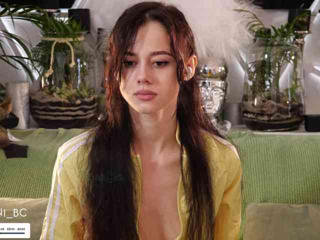 xxx cam chat Taanni