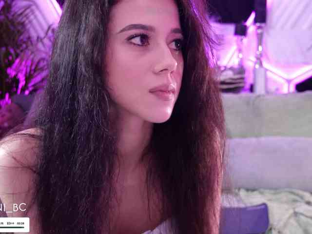 nude amateur webcam Taanni