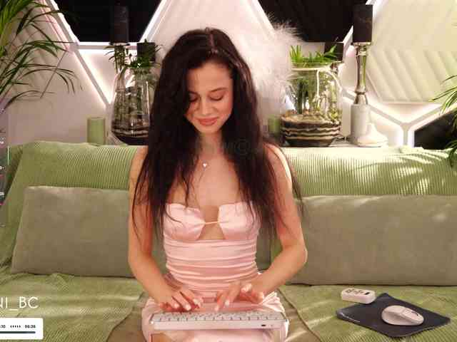 adult chat room Taanni