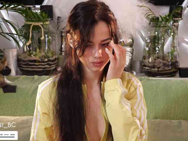 xxx cam chat Taanni