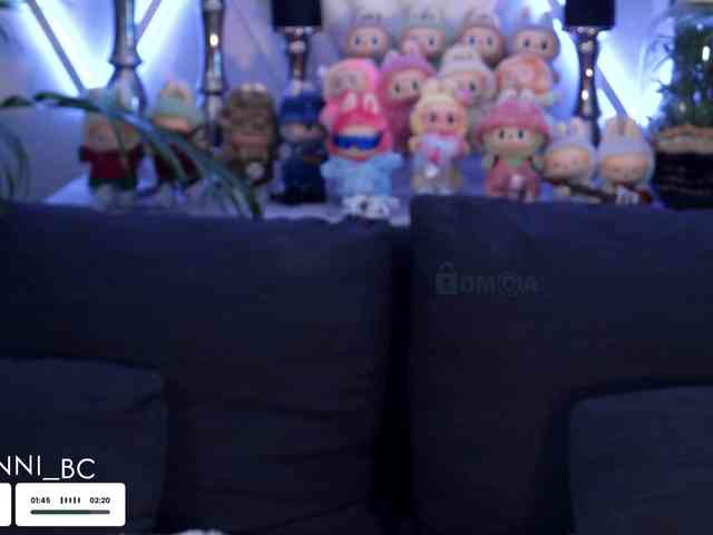 Taanni's webcam live show