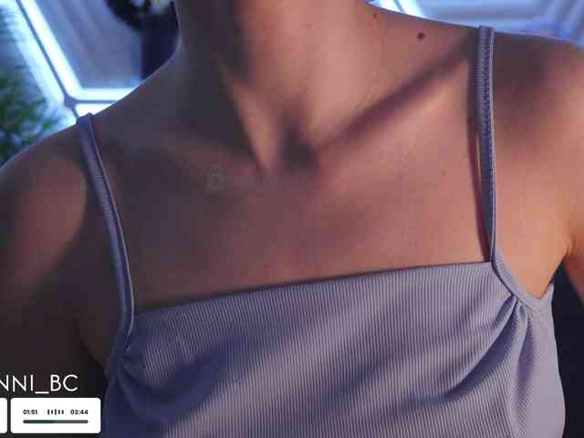 Taanni's webcam live show