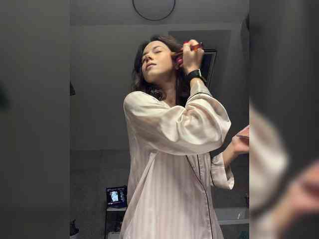 Taanni Live Webcam on BongaCams