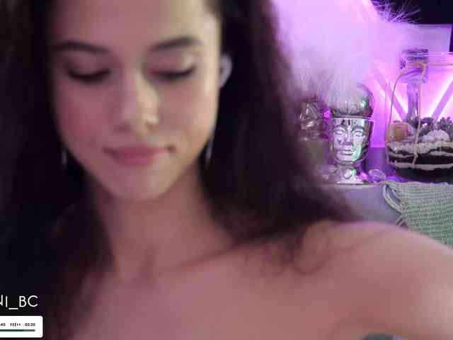live porn web cam Taanni