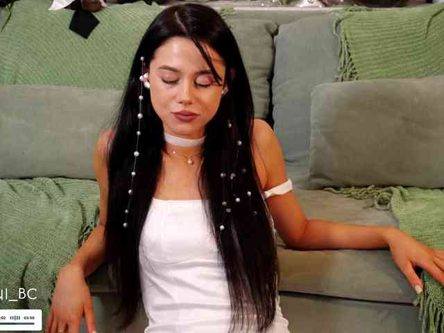 sex live chat Taanni