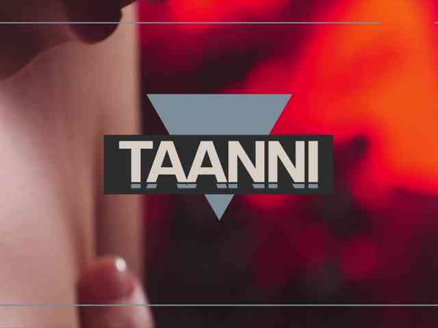 nude web cam chat Taanni