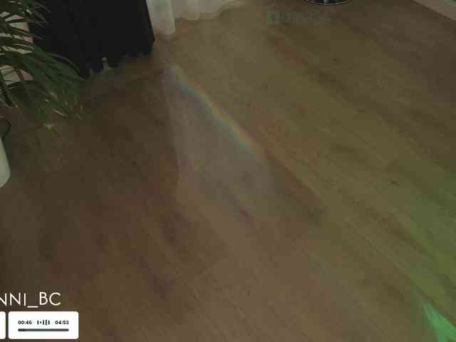 Taanni's webcam live show