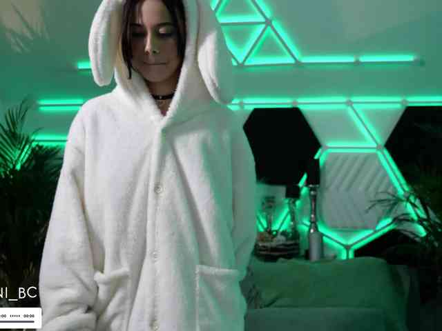 adult online chat Taanni