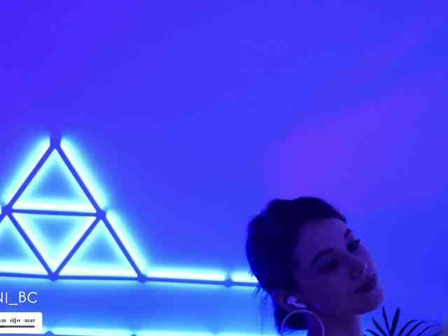 adult online chat Taanni