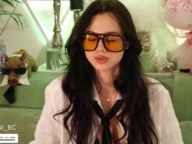 adult online chat Taanni