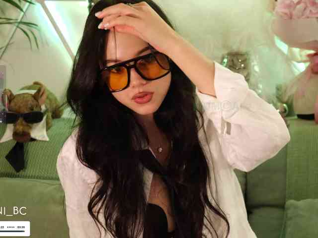 adult online chat Taanni