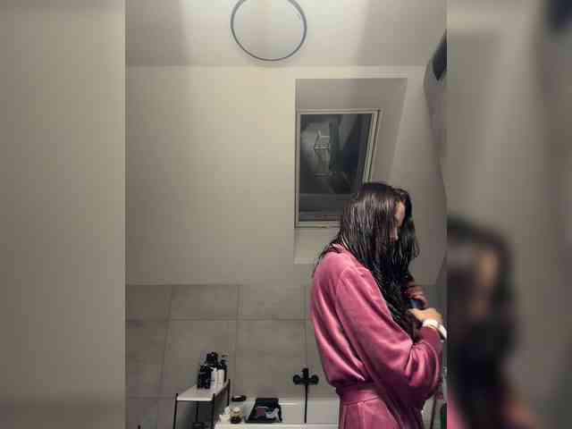 video chat for free Taanni