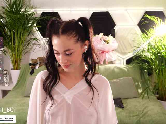 livecam sex Taanni