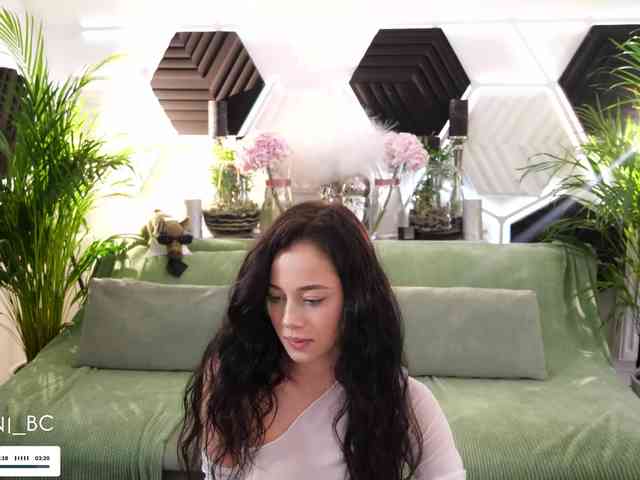 sex live chat Taanni