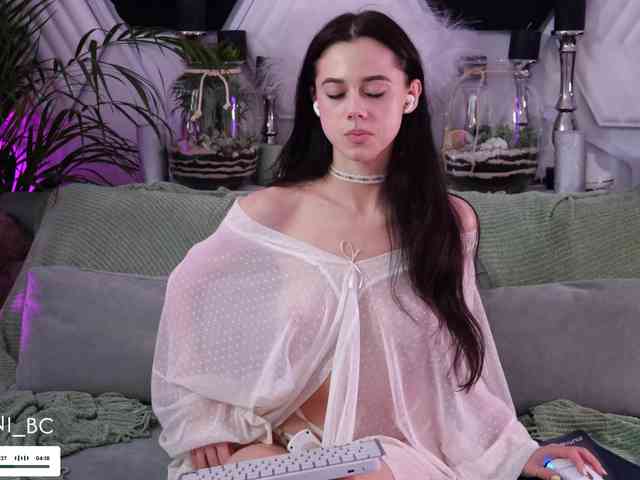 sex live chat Taanni