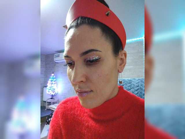 Marina4Love's BongaCams show and profile