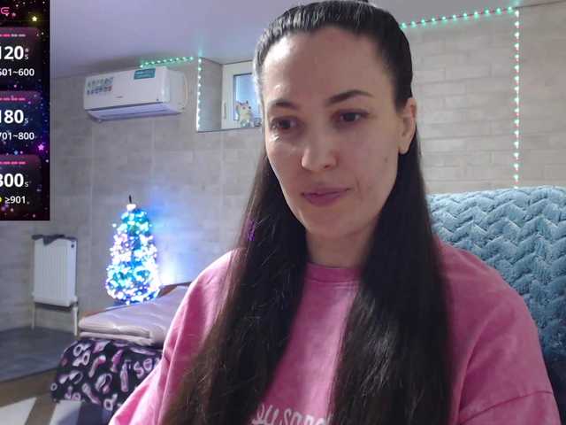 Marina4Love's BongaCams show and profile