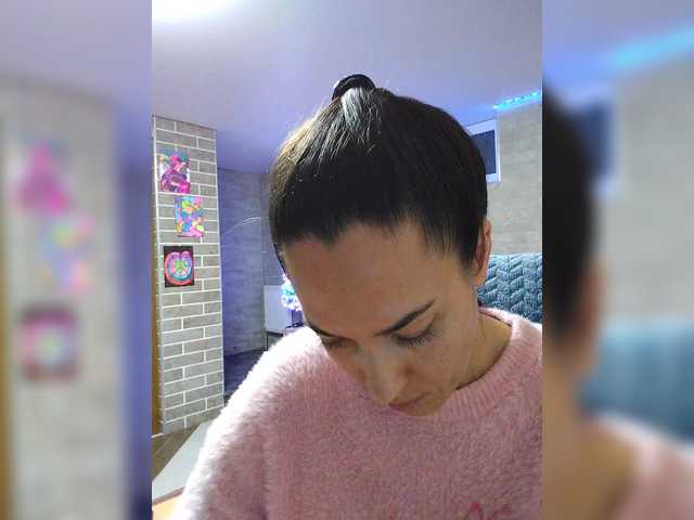 Marina4Love's BongaCams show and profile