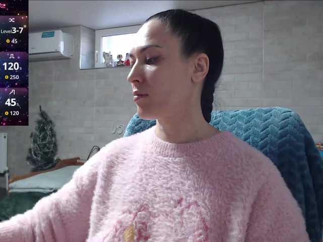 Marina4Love's BongaCams show and profile