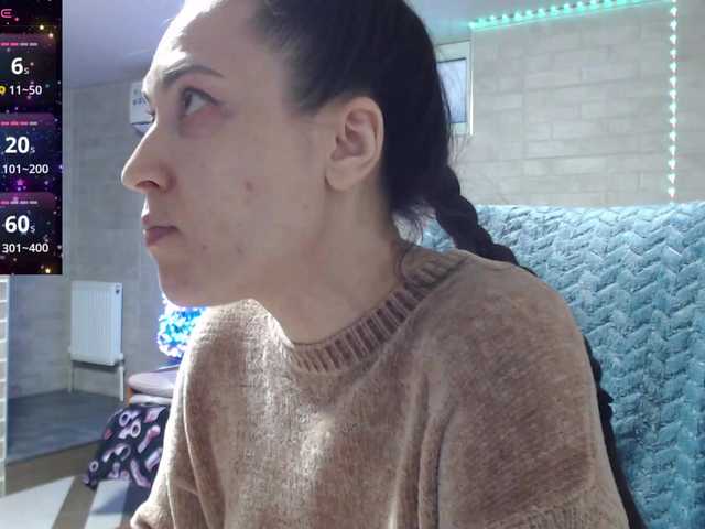 Marina4Love's BongaCams show and profile