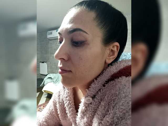 Marina4Love's BongaCams show and profile